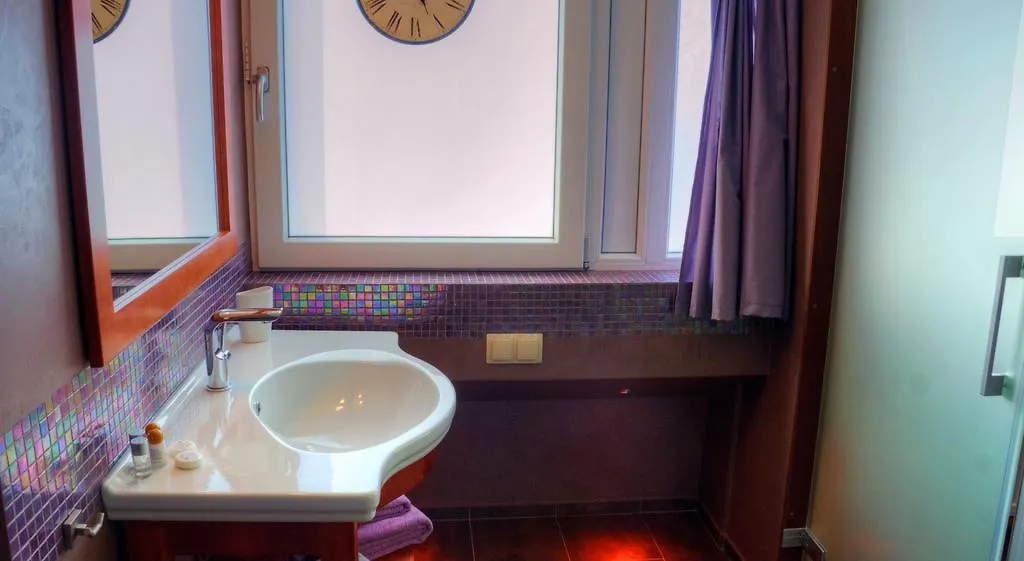 ホテル Pension & Spa De Watertoren ザントフォールト