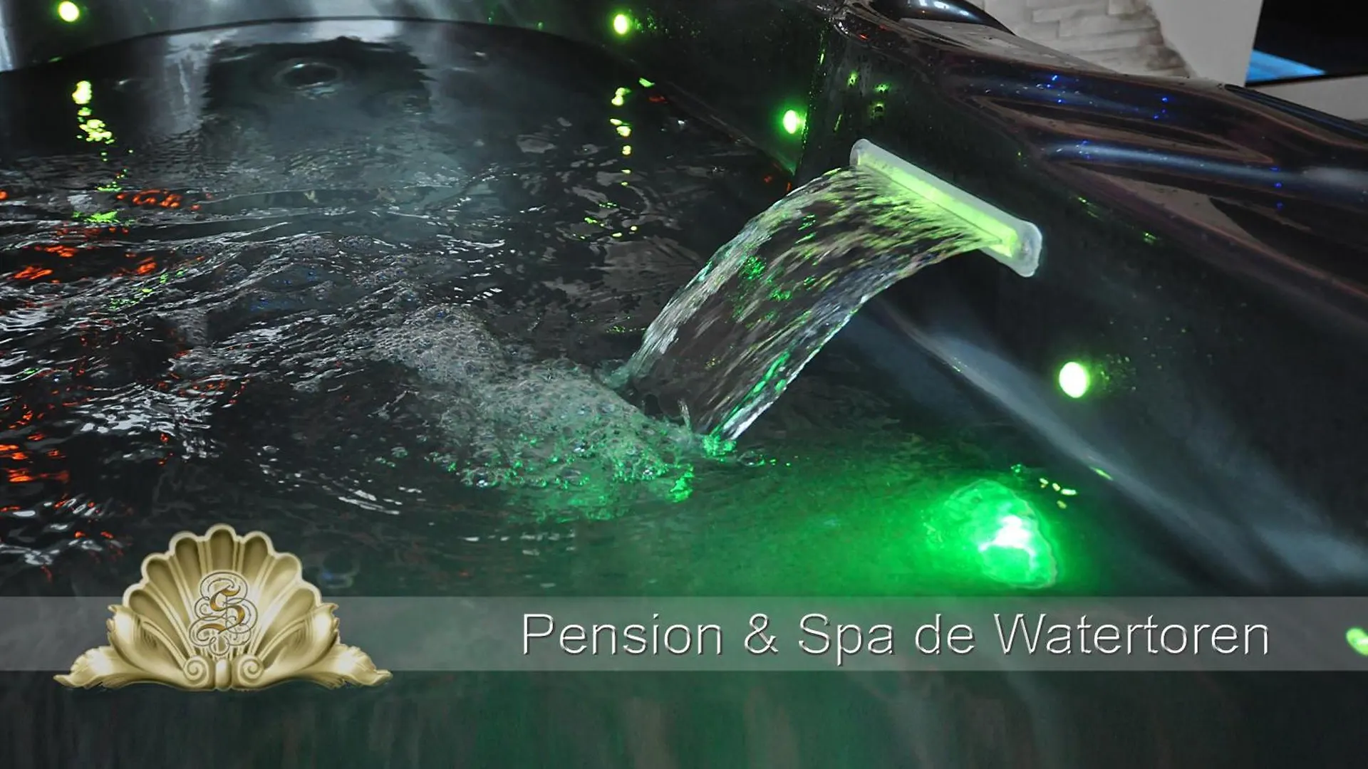 ホテル Pension & Spa De Watertoren ザントフォールト